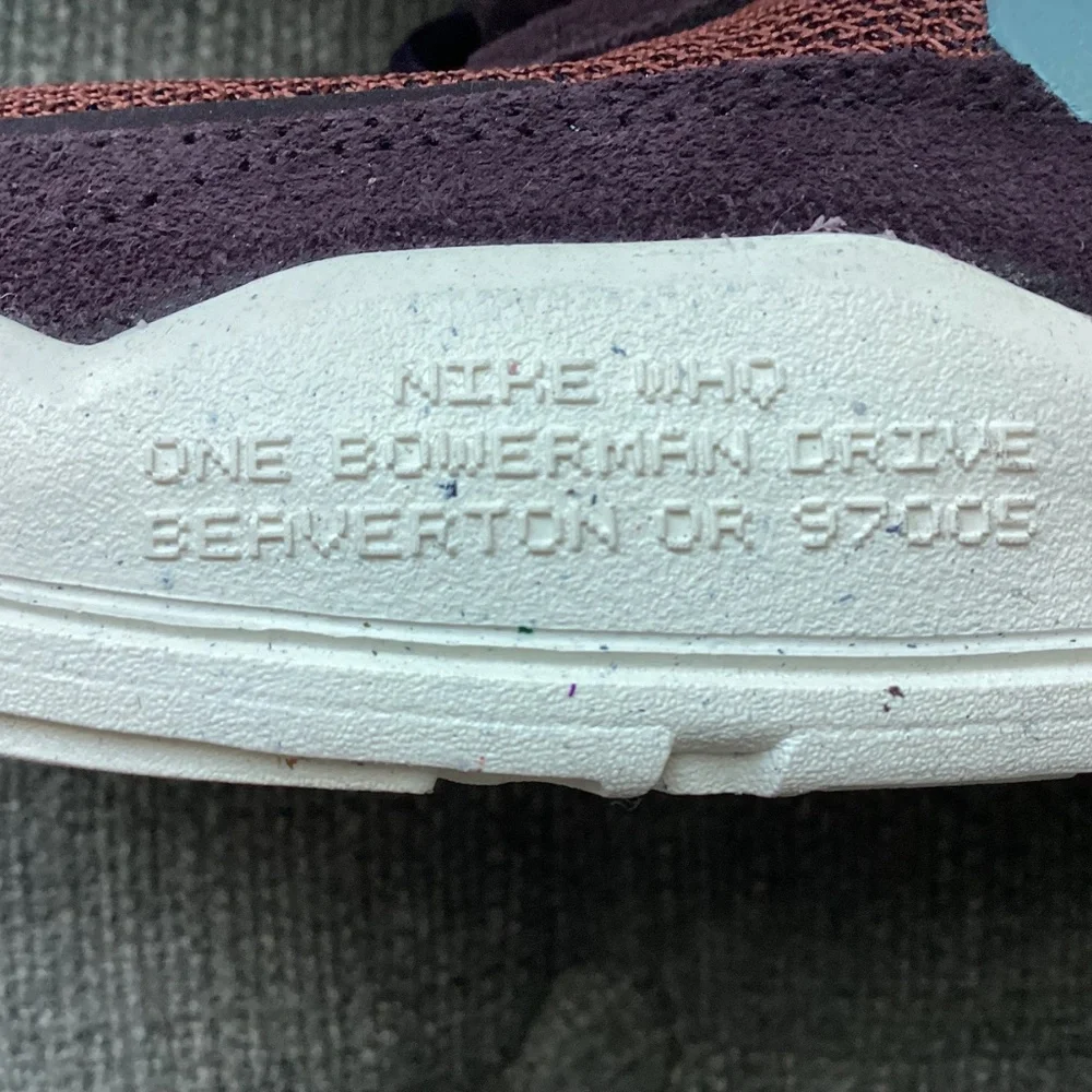 Nike Kids' SB Day One Skate Sneaker (Big Kid) 6.5